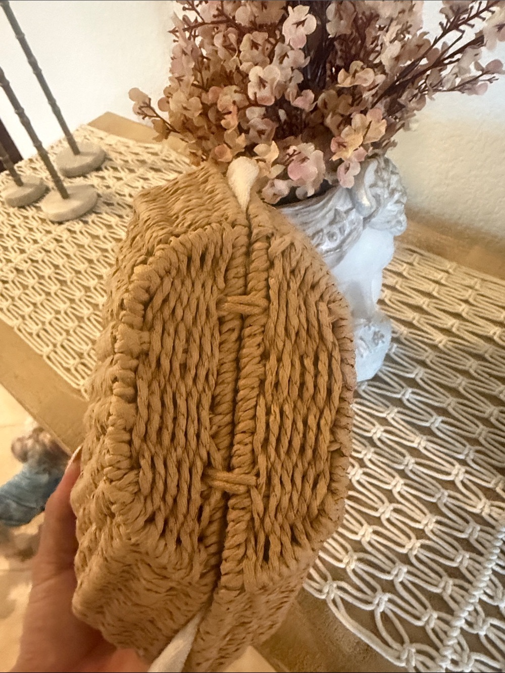 Coastal Pearl Woven Handbag - Picture 5 of 5